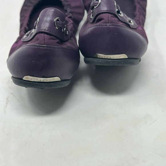 Burberry
Nylon Leather Trim Embellishment Ballet Flats
Size: 8 | US8, IT38 - Picture 9 of 12
